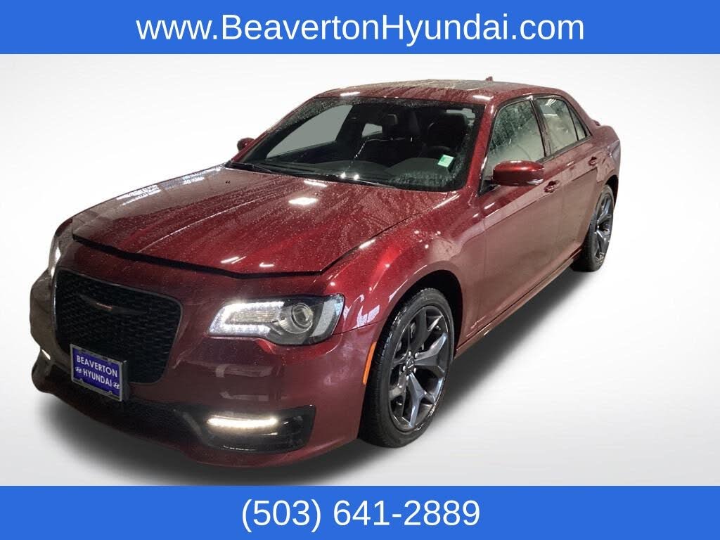 2023 Chrysler 300 S V8 RWD