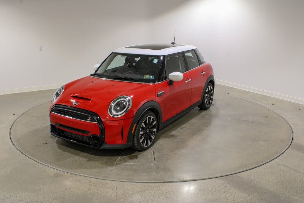 2023 MINI Cooper S 4-Door Hatchback FWD