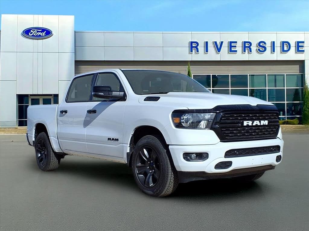 2024 RAM 1500 Big Horn Crew Cab 4WD