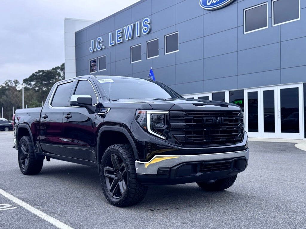 2025 GMC Sierra 1500 SLE Crew Cab RWD