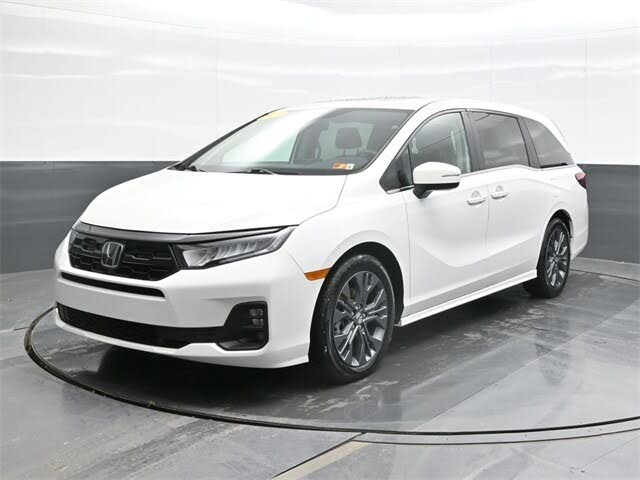 2025 Honda Odyssey Touring FWD