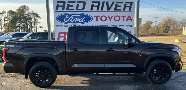 2025 Toyota Tundra Limited CrewMax Cab 4WD