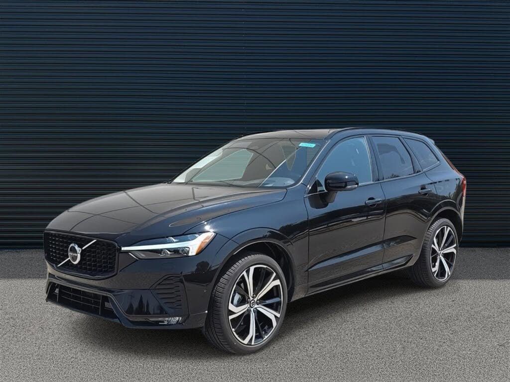 2025 Volvo XC60 B5 Ultra Dark Theme AWD
