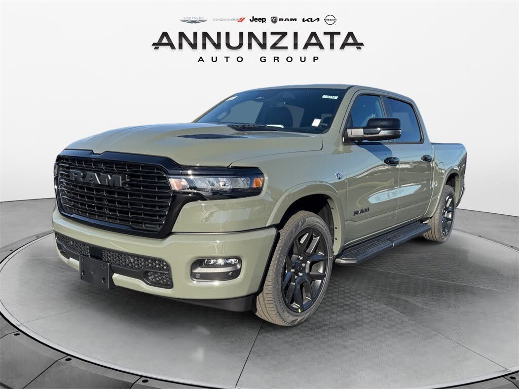 2026 RAM 1500 Laramie Crew Cab 4WD