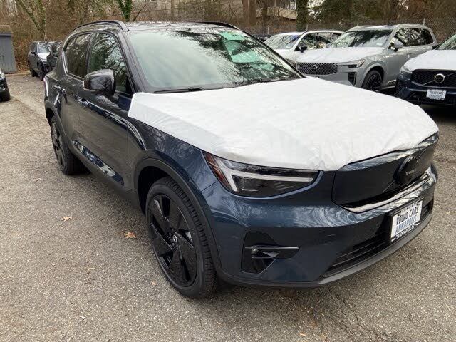 2026 Volvo EX40 Twin Ultra Black Edition AWD