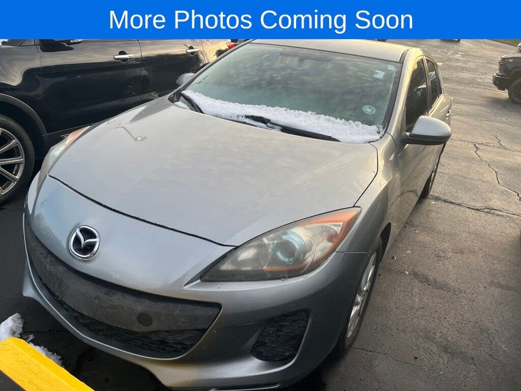 2013 Mazda MAZDA3 i Touring Hatchback