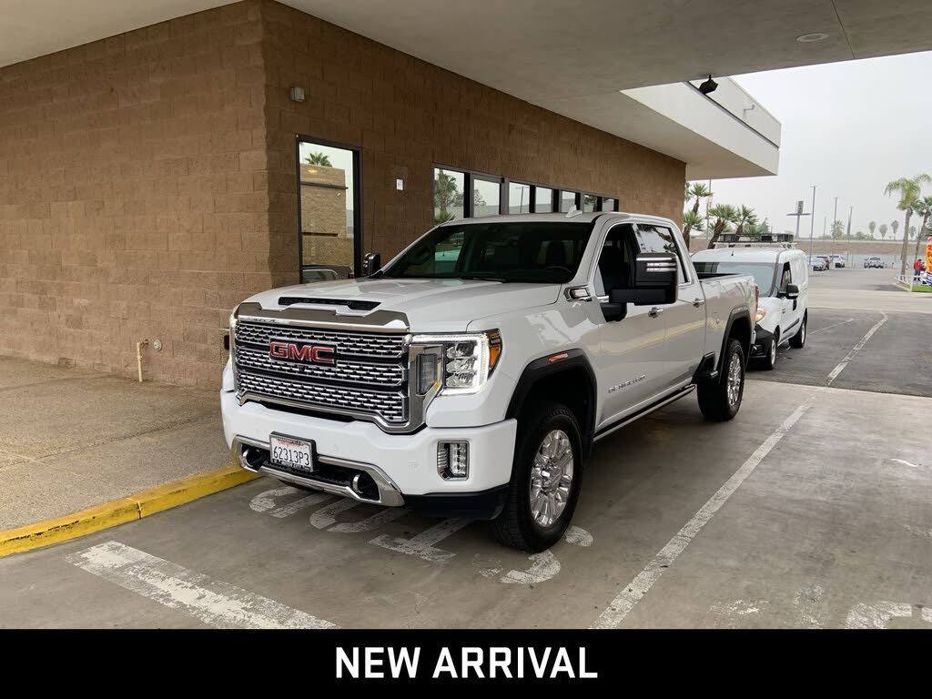 2022 GMC Sierra 2500HD Denali Crew Cab 4WD