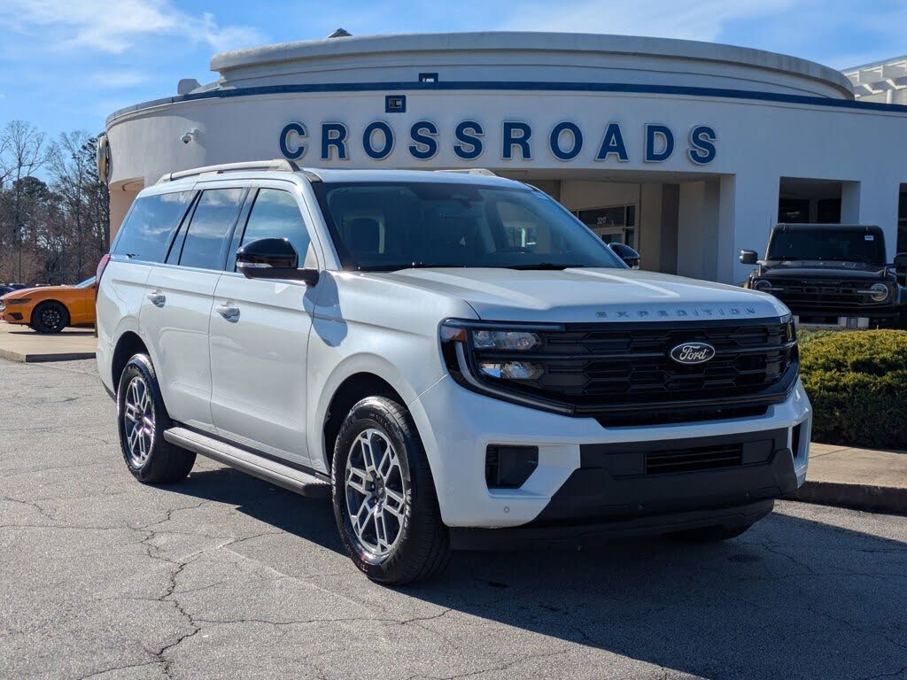 2025 Ford Expedition Active RWD
