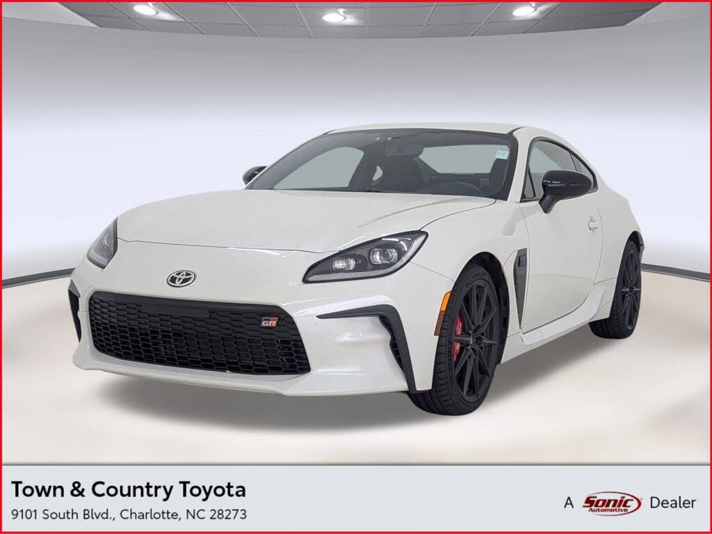2025 Toyota GR86 Premium RWD