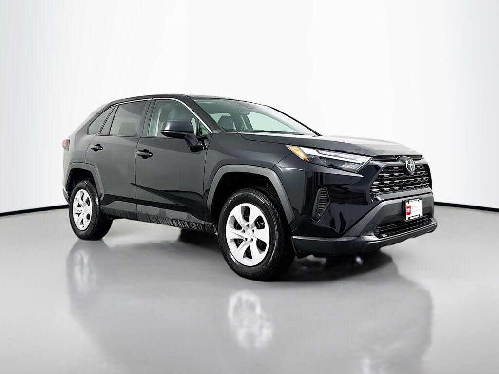 2025 Toyota RAV4 LE AWD