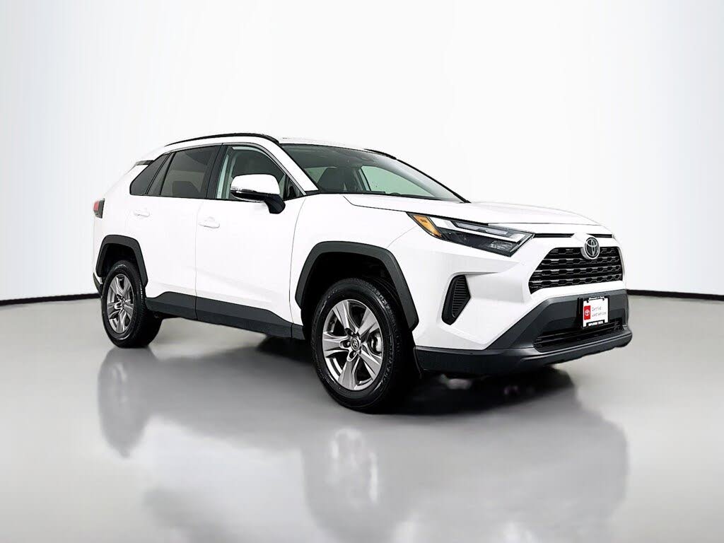 2025 Toyota RAV4 XLE AWD