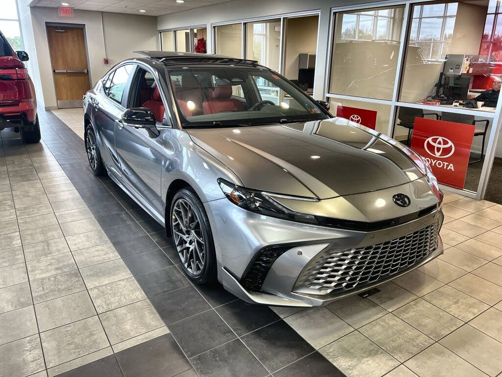 2026 Toyota Camry XSE FWD