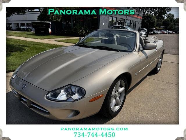 1998 Jaguar XK-Series XK8 Convertible RWD