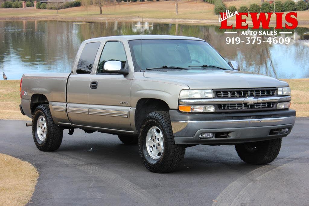 2000 Chevrolet Silverado 1500 LT Extended Cab 4WD