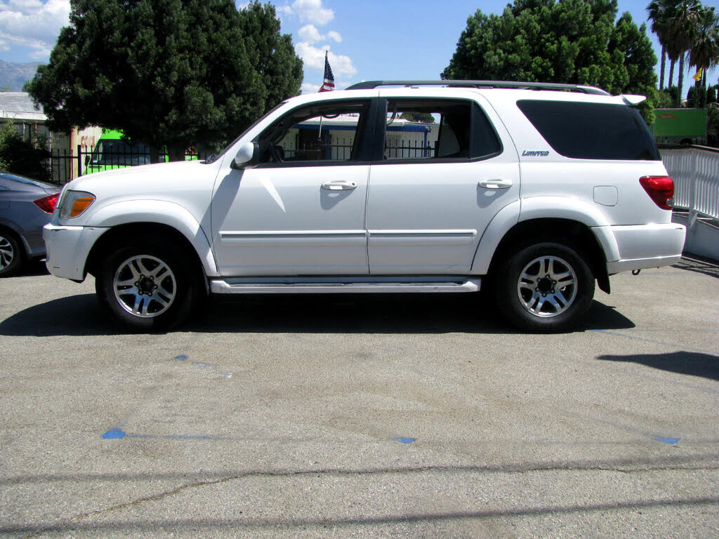 2005 Toyota Sequoia Limited