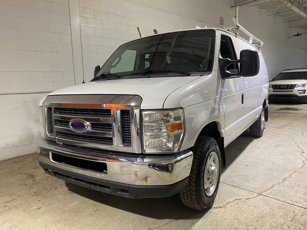 Ford E-Series E-150 Cargo Van 2011