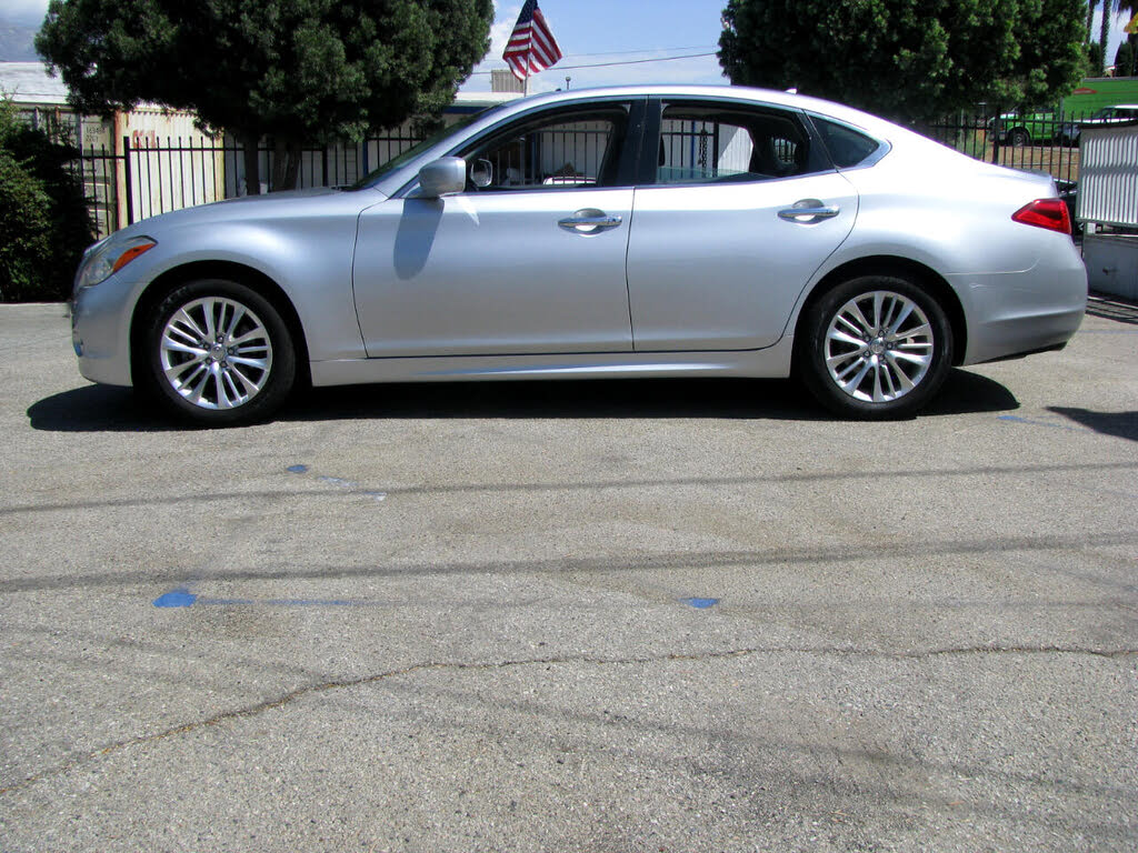 2012 INFINITI M37 RWD