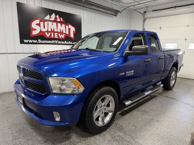 2016 RAM 1500 Express Quad Cab 4WD