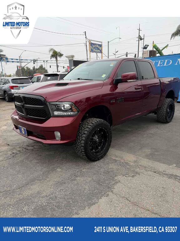 2017 RAM 1500 Night Crew Cab 4WD