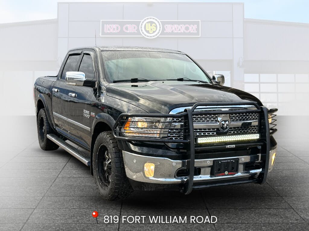 RAM 1500 Laramie Crew Cab 4WD 2017