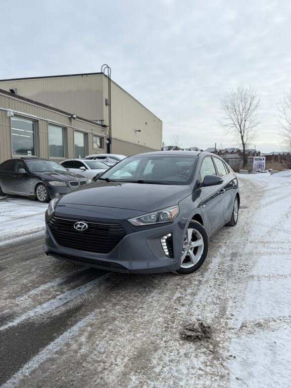 2018 Hyundai Ioniq Electric Plus SE FWD