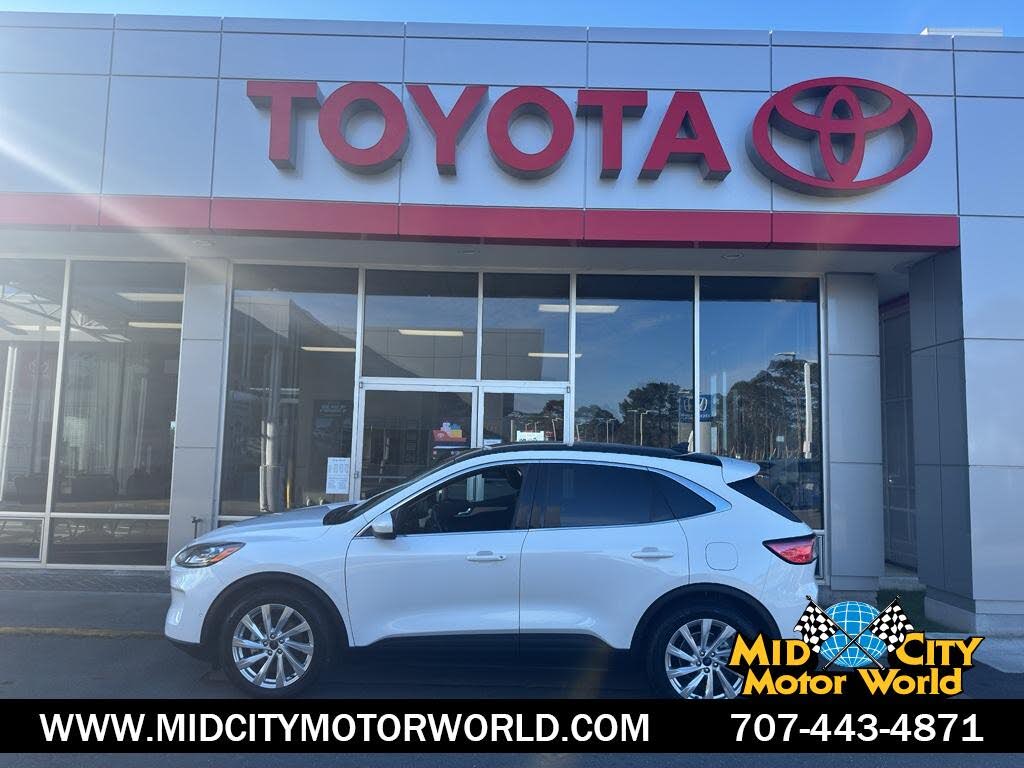 2021 Ford Escape Hybrid Titanium FWD