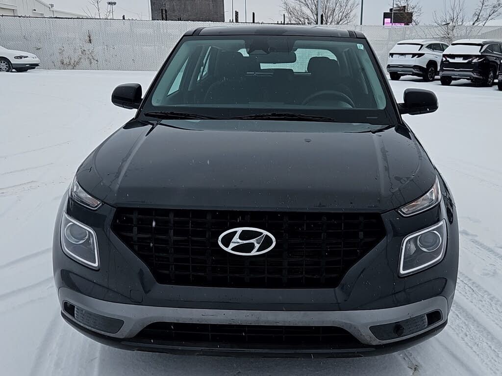 Hyundai Venue Essential FWD 2024