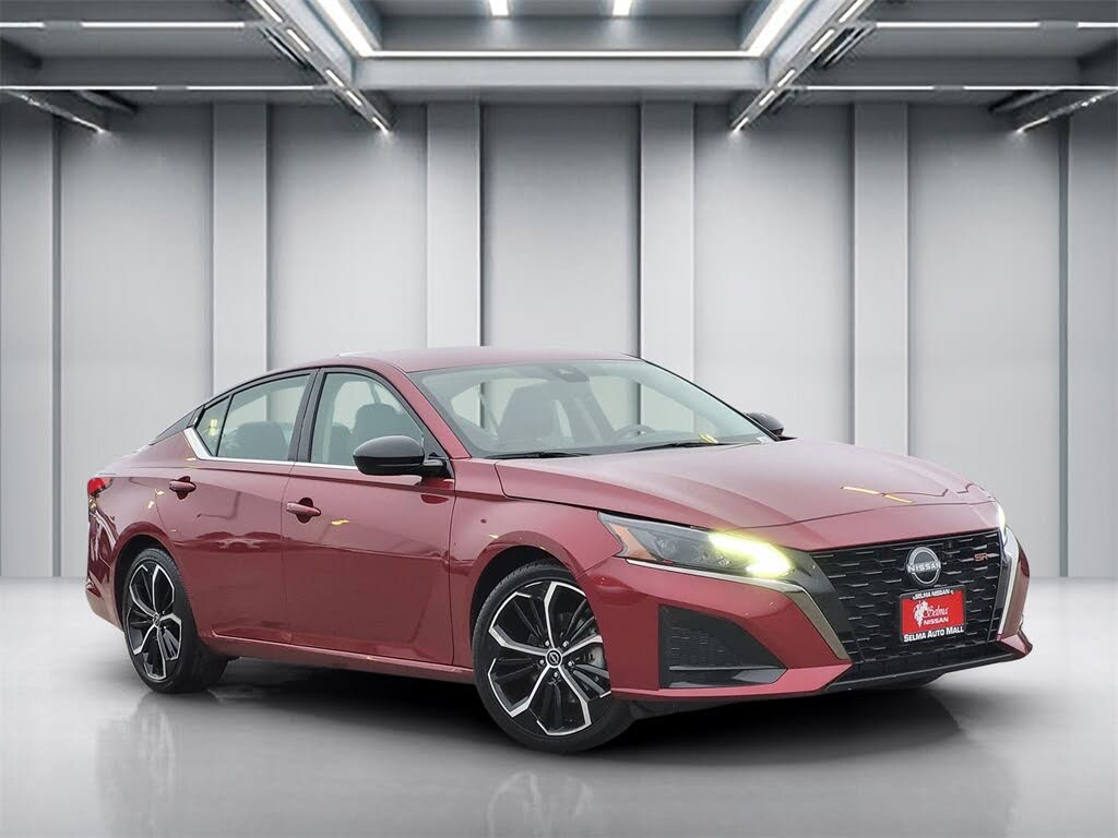 2024 Nissan Altima 2.5 SR FWD