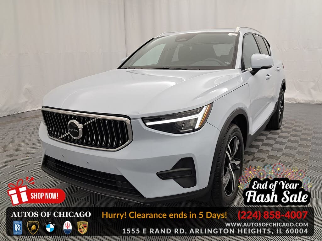 2024 Volvo XC40 B5 Core Bright Theme AWD