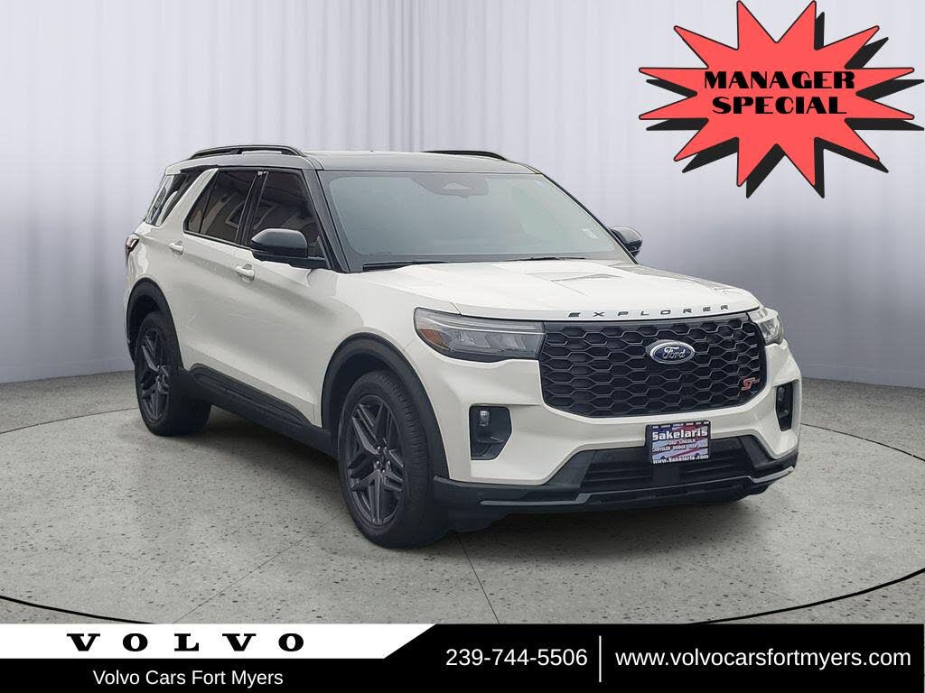 2025 Ford Explorer ST AWD