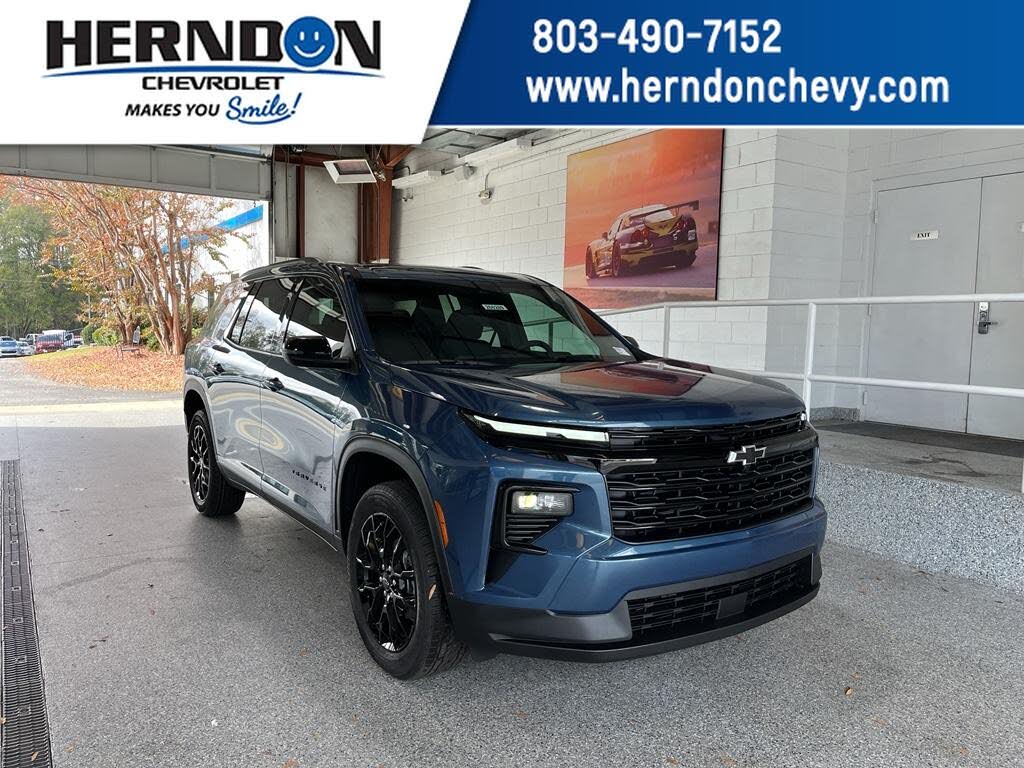 2026 Chevrolet Traverse LT FWD