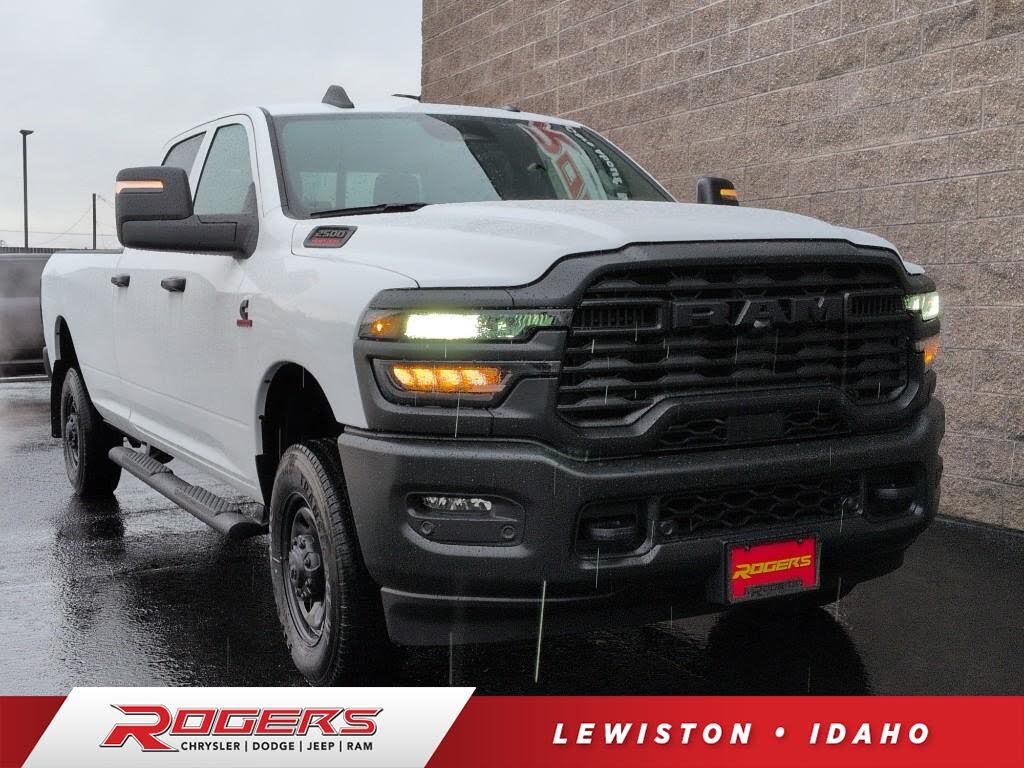 2026 RAM 2500 Tradesman Crew Cab LB 4WD