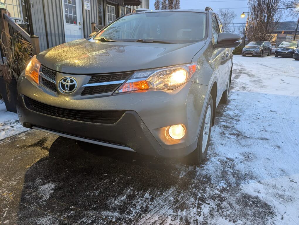 2014 Toyota RAV4 XLE AWD