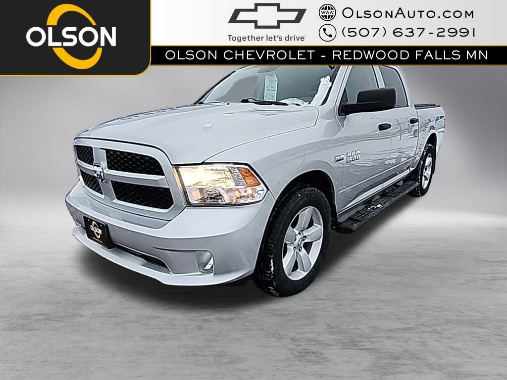 2016 RAM 1500 Express Crew Cab RWD