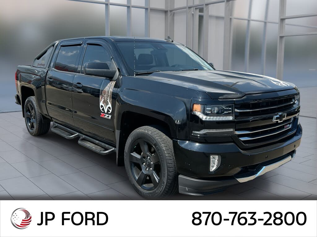 2017 Chevrolet Silverado 1500 LTZ Crew Cab 4WD