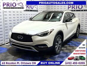2017 INFINITI QX30