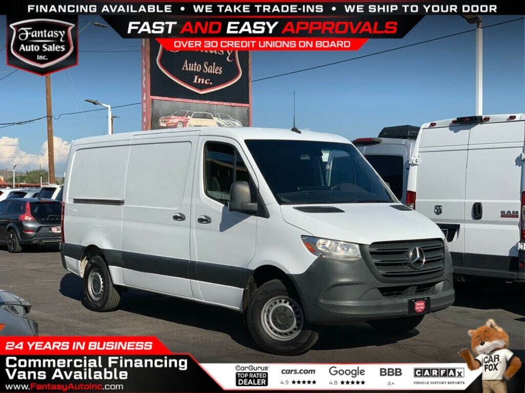 2019 Mercedes-Benz Sprinter 1500 Cargo 1500 144 Standard Roof Cargo Van RWD