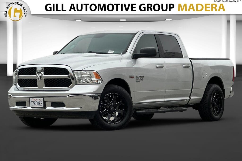 2019 RAM 1500 Classic SLT Crew Cab 4WD
