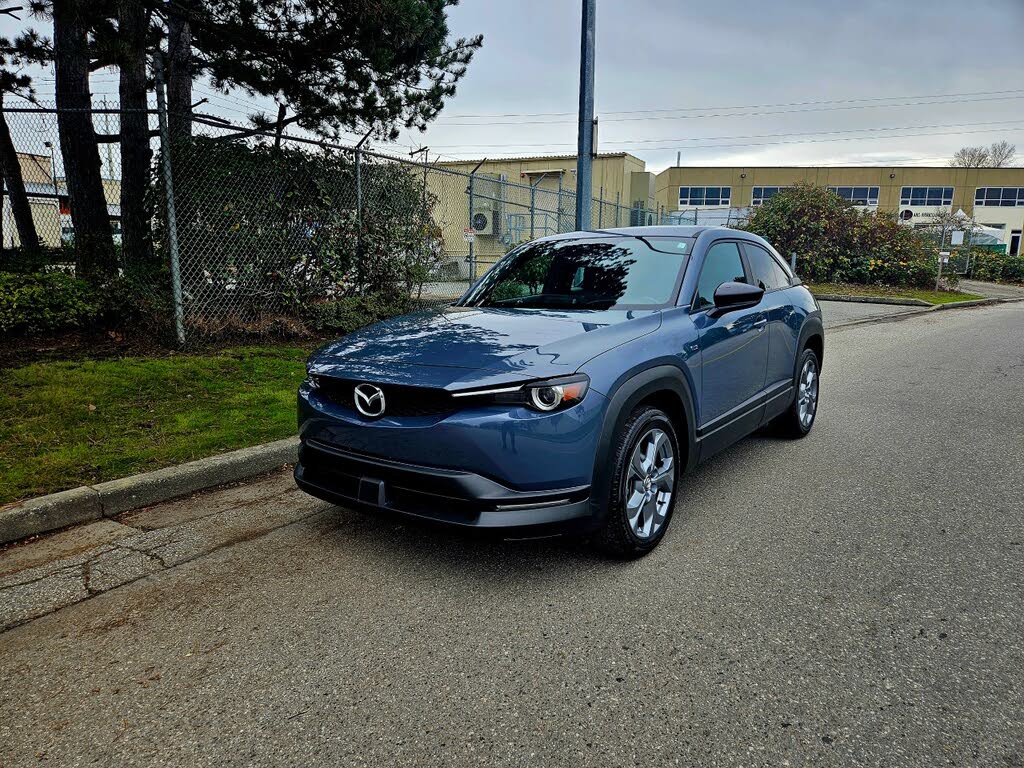 2023 Mazda MX-30 GS FWD