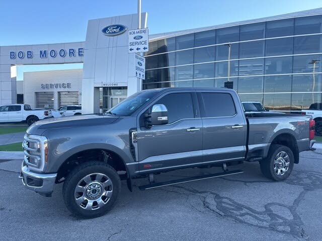 2024 Ford F-250 Super Duty Lariat Crew Cab 4WD