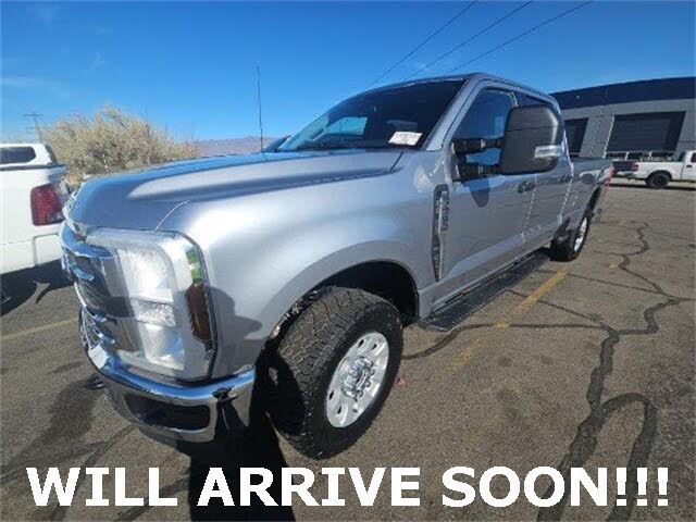 2024 Ford F-350 Super Duty XLT Crew Cab 4WD