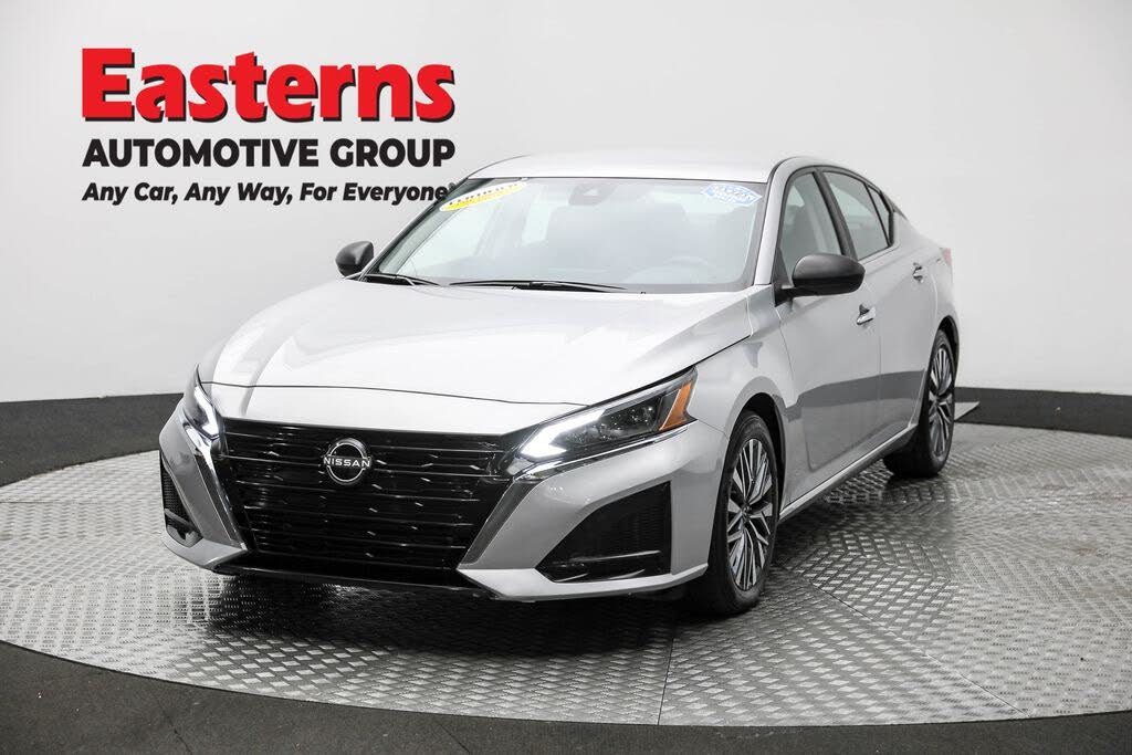 2024 Nissan Altima 2.5 SV FWD