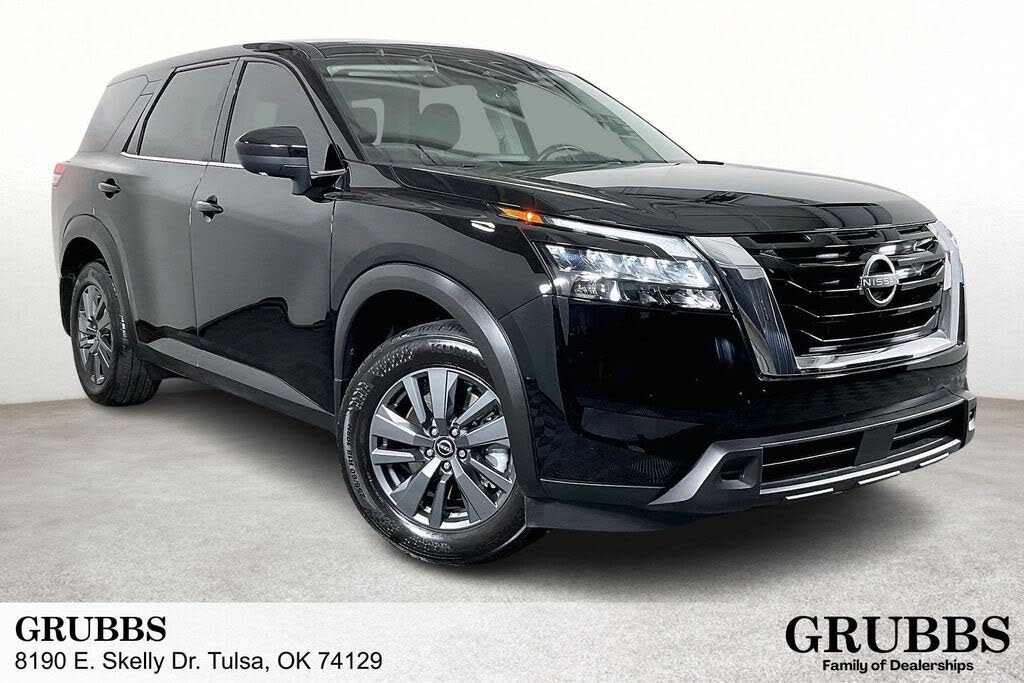 2024 Nissan Pathfinder S 4WD