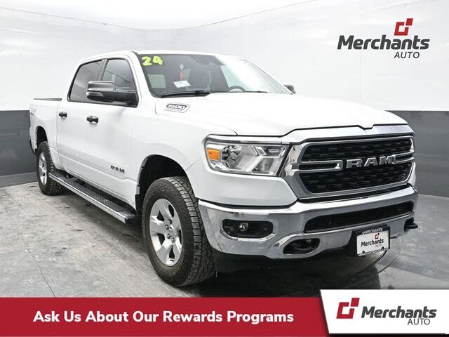 2024 RAM 1500 Big Horn Crew Cab 4WD