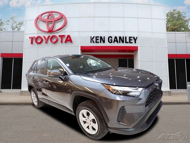 2025 Toyota RAV4 LE AWD