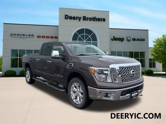 2016 Nissan Titan XD SL Crew Cab 4WD
