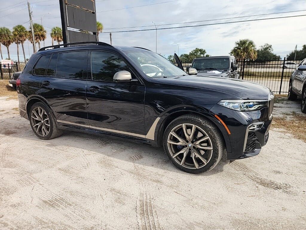 2020 BMW X7 M50i AWD