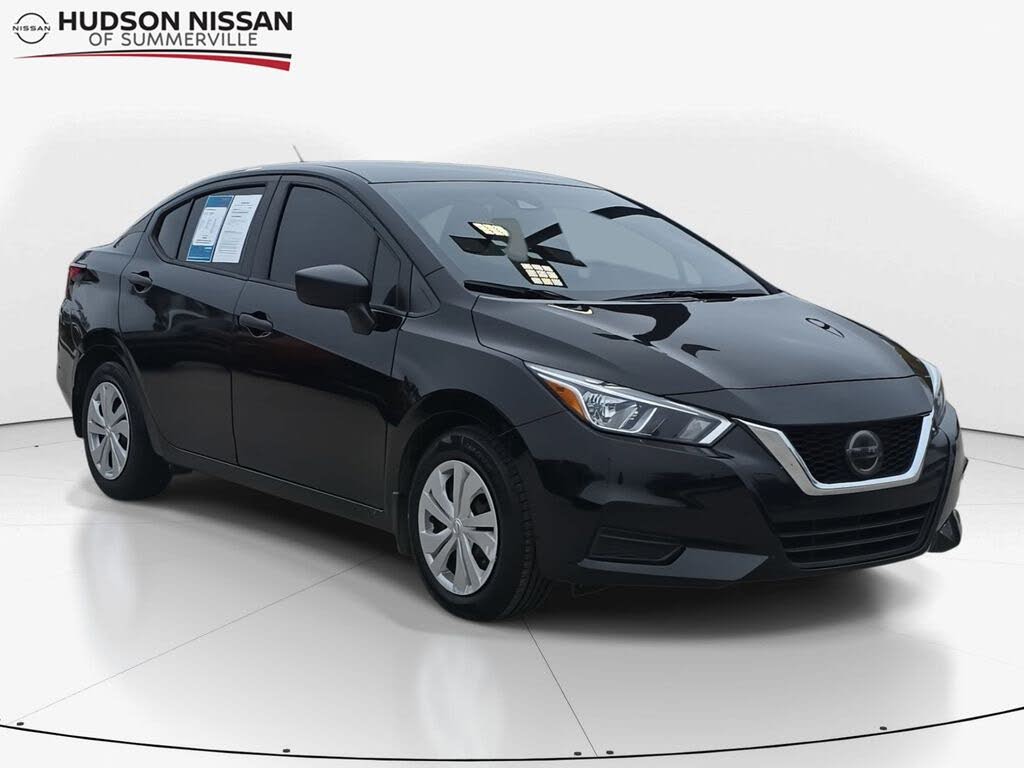 2021 Nissan Versa S FWD