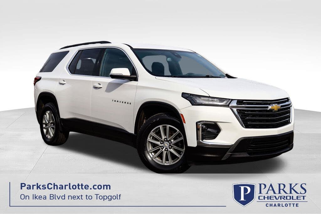 2023 Chevrolet Traverse LT Leather AWD