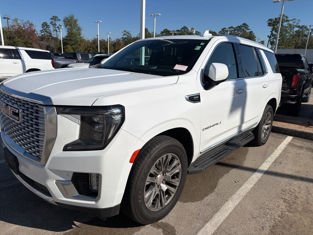 2023 GMC Yukon Denali 4WD